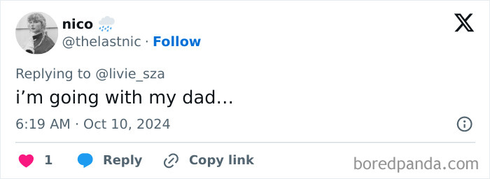 “Disgusting”: Sabrina Carpenter Called Out By Fans For Acting Out X-Rated Scene Onstage “Disgusting”: Sabrina Carpenter Called Out By Fans For Acting Out X-Rated Scene Onstage