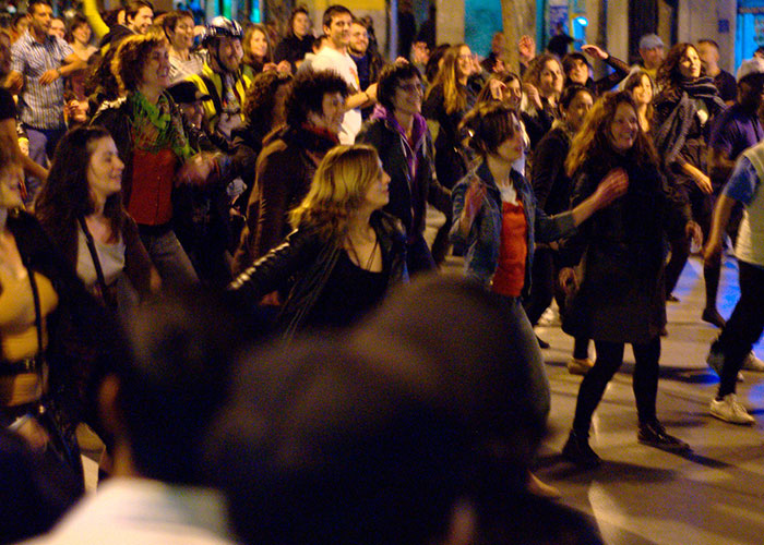 “Now Kinda Embarrassing”: 35 Trends That Blew Up As Quickly As They Died “Now Kinda Embarrassing”: 35 Trends That Blew Up As Quickly As They Died