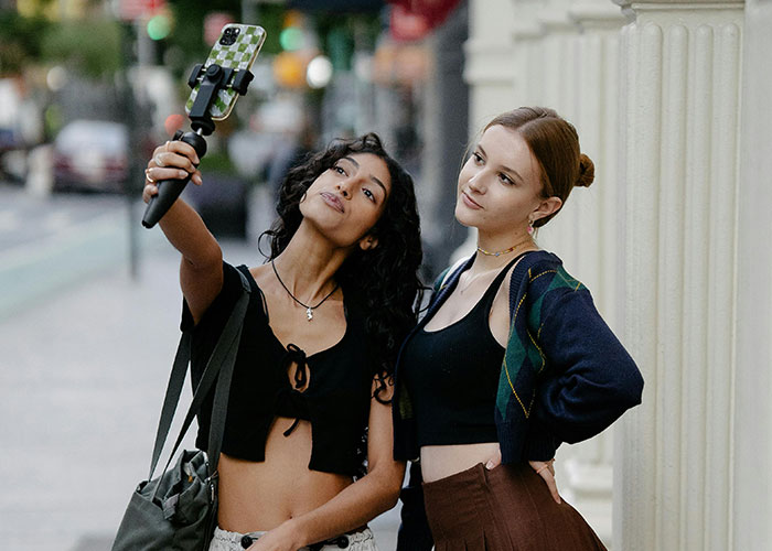 “Now Kinda Embarrassing”: 35 Trends That Blew Up As Quickly As They Died “Now Kinda Embarrassing”: 35 Trends That Blew Up As Quickly As They Died