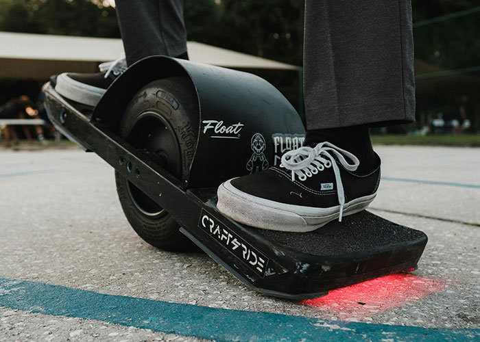 “Now Kinda Embarrassing”: 35 Trends That Blew Up As Quickly As They Died “Now Kinda Embarrassing”: 35 Trends That Blew Up As Quickly As They Died