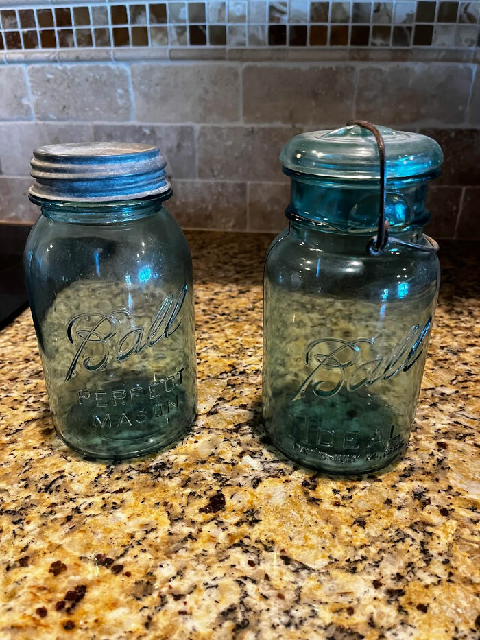 &ldquo;A Wedding Present In 1908&rdquo;: 30 Folks Who Still Use The Same Appliance Years Later