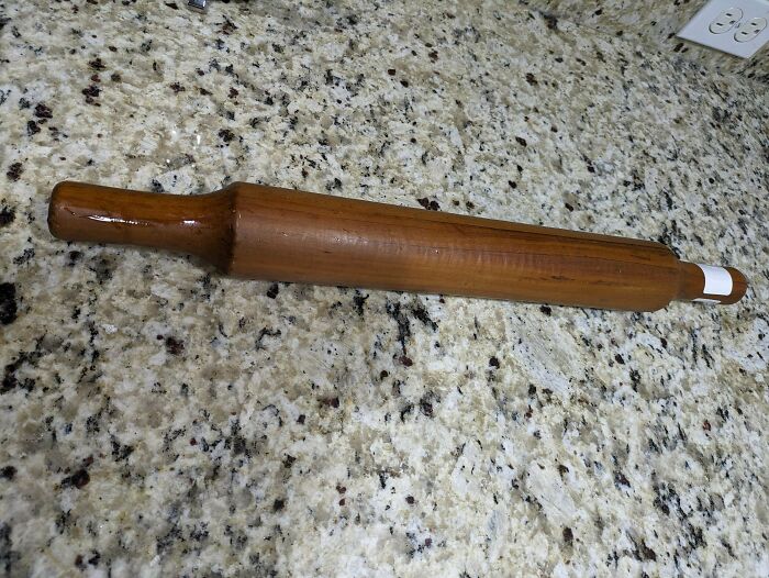 &ldquo;A Wedding Present In 1908&rdquo;: 30 Folks Who Still Use The Same Appliance Years Later