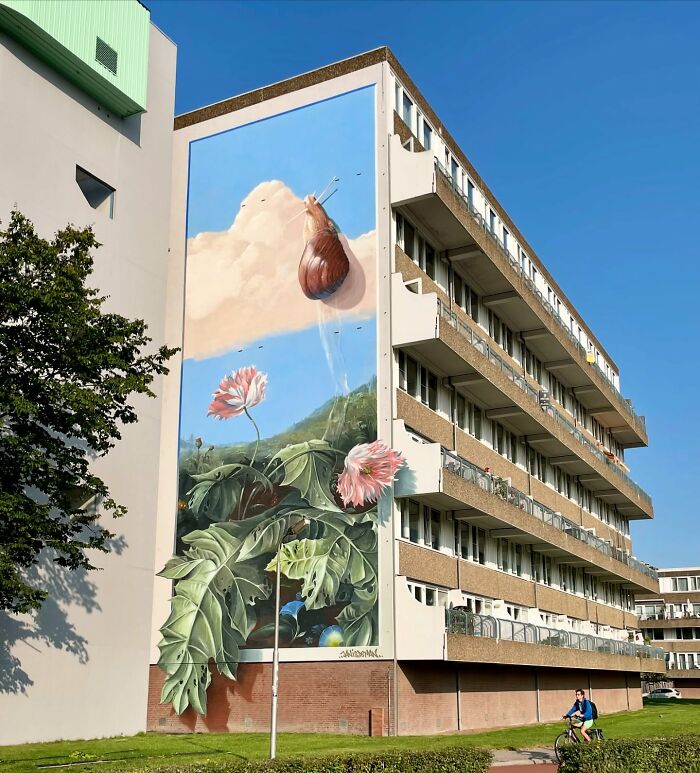 Dutch Artist Created 30 Jaw-Dropping Murals On Building Walls Dutch Artist Created 30 Jaw-Dropping Murals On Building Walls