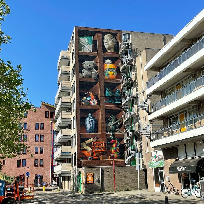 Dutch Artist Created 30 Jaw-Dropping Murals On Building Walls Dutch Artist Created 30 Jaw-Dropping Murals On Building Walls