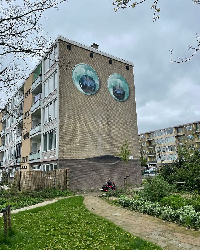 Dutch Artist Created 30 Jaw-Dropping Murals On Building Walls Dutch Artist Created 30 Jaw-Dropping Murals On Building Walls