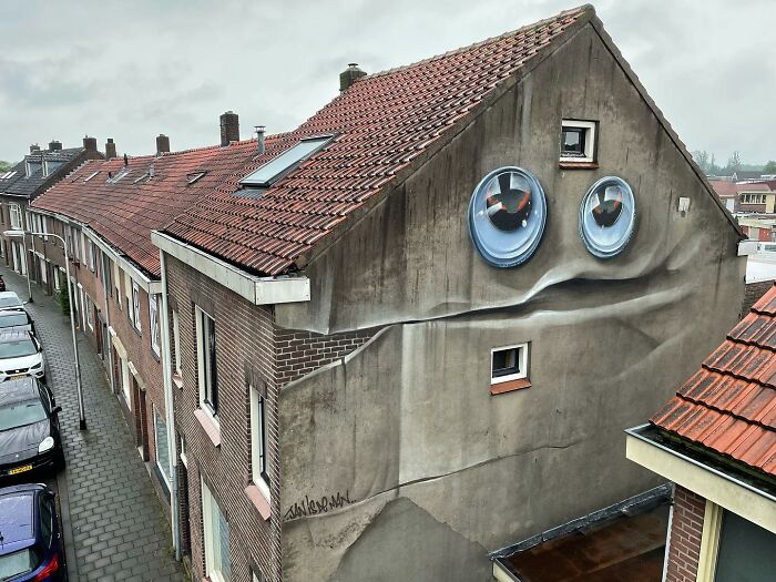Dutch Artist Created 30 Jaw-Dropping Murals On Building Walls Dutch Artist Created 30 Jaw-Dropping Murals On Building Walls