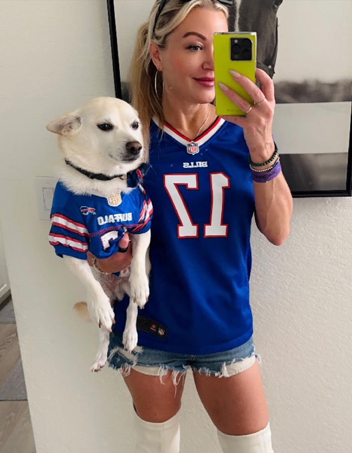 Ex-Cheerleader Unveils 9 Insane Rules She Followed With The Buffalo Bills Ex-Cheerleader Unveils 9 Insane Rules She Followed With The Buffalo Bills