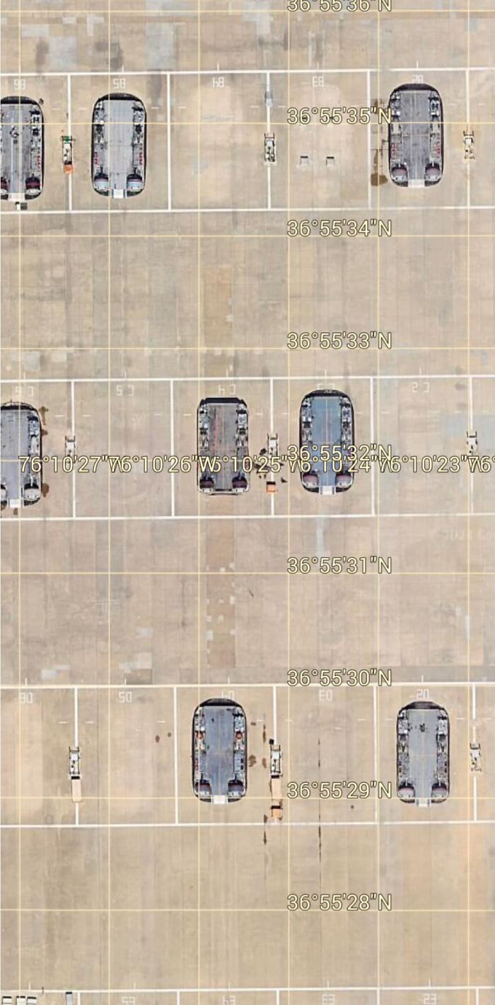 50 Times People Found Such Strange Things On Google Earth, They Had To Share Them (New Pics)