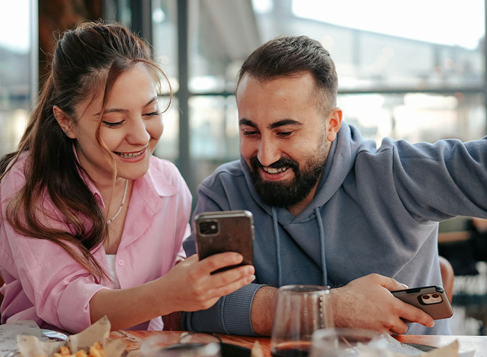 40 Cringey Behaviors That Scream “I Peaked In High School” 40 Cringey Behaviors That Scream “I Peaked In High School”