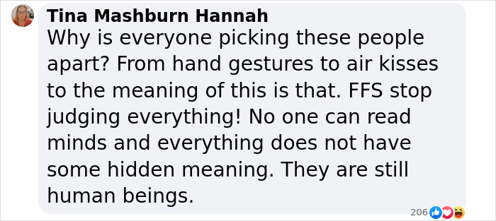 Expert Decodes “Hidden Meaning” Behind Barron Trump’s Strange Hand Gesture At Inauguration Expert Decodes “Hidden Meaning” Behind Barron Trump’s Strange Hand Gesture At Inauguration