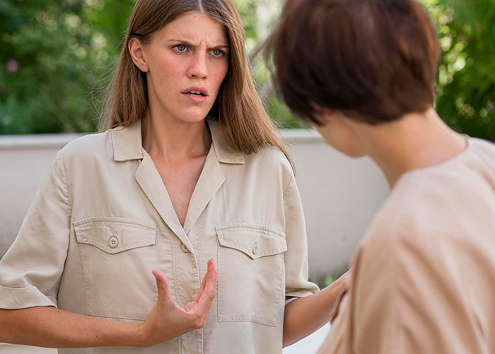 “Deranged Lunatic”: Woman Books Same Trip As Ex-Friend To Force Friendship, Sparks Internet Outrage