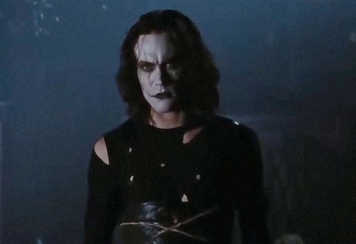 30 Tragic Celebrity Deaths That Still Haunt Fans 30 Tragic Celebrity Deaths That Still Haunt Fans