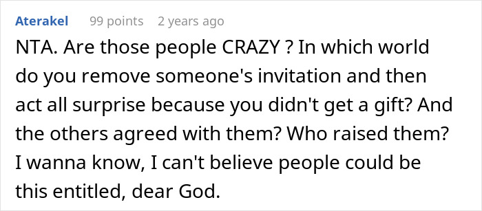 Bride Uninvites Her BFF, Acts Shocked When She Finds Out Her Wedding Cake Order Was Canceled Too