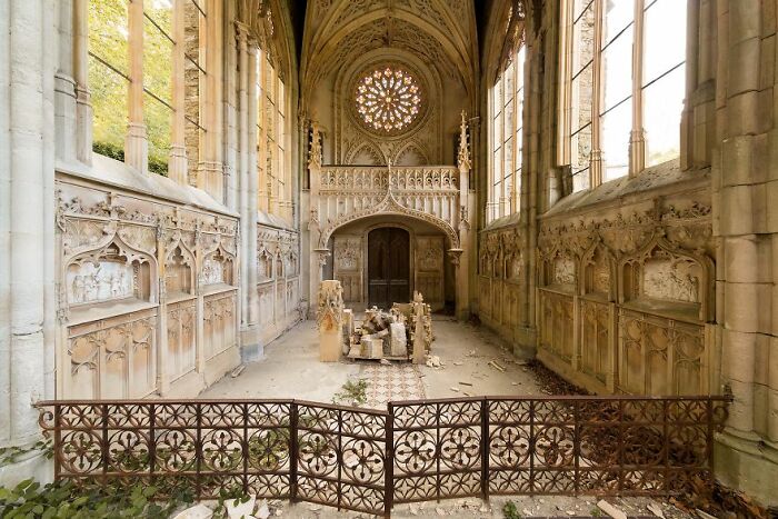 32 Abandoned Places That Time Has Transformed Into Art 32 Abandoned Places That Time Has Transformed Into Art