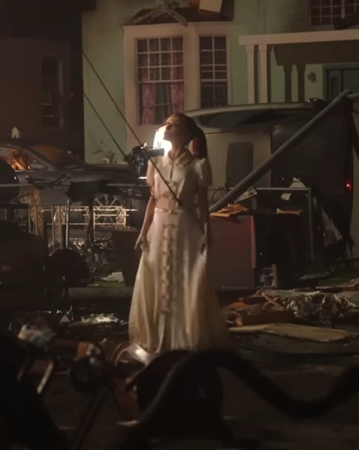 Ariana Grande Stuns Fans With Tattoos As She Debuts New Hair Transformation Ariana Grande Stuns Fans With Tattoos As She Debuts New Hair Transformation