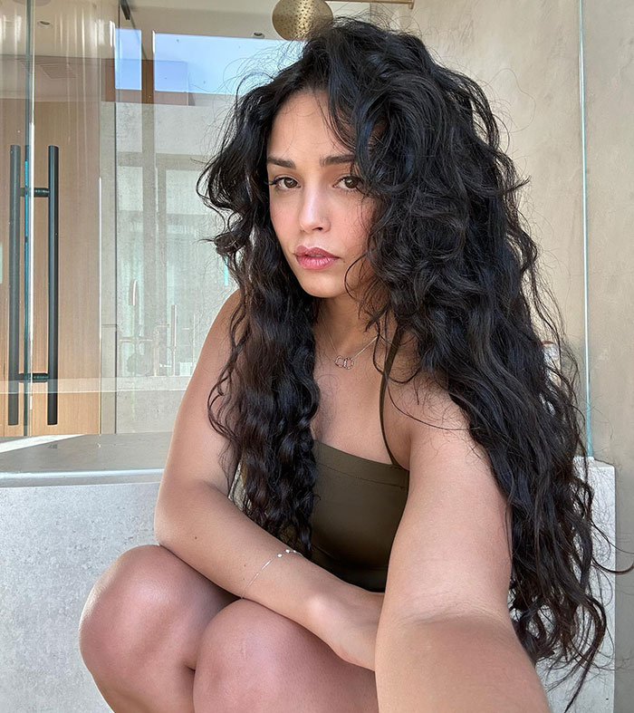 “Hard To Believe”: Woman Breaks Silence After Being Cut From Minecraft Movie Post-Momoa Criticism “Hard To Believe”: Woman Breaks Silence After Being Cut From Minecraft Movie Post-Momoa Criticism