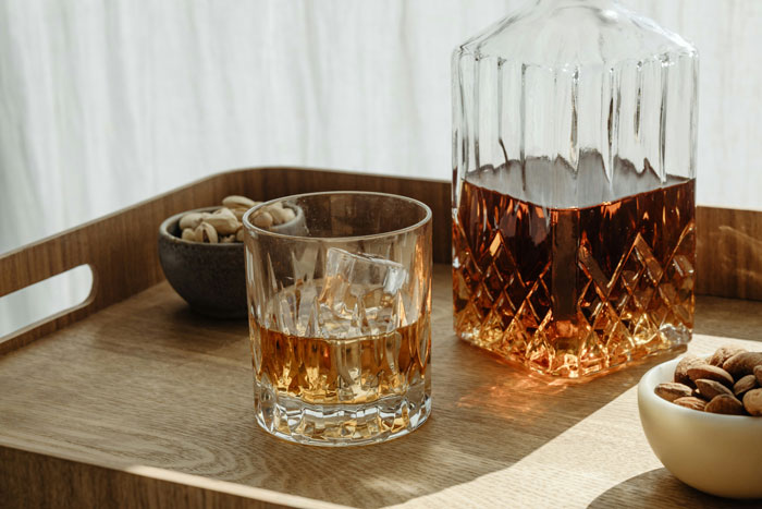 Man Discovers GF Drank The Costly 30YO Scotch He Was Saving To Gift To A Friend, Gets Livid