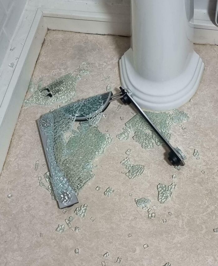 These 50 Posts Are Just Proof That Someone’s Always Having A Worse Day (New Pics) These 50 Posts Are Just Proof That Someone’s Always Having A Worse Day (New Pics)