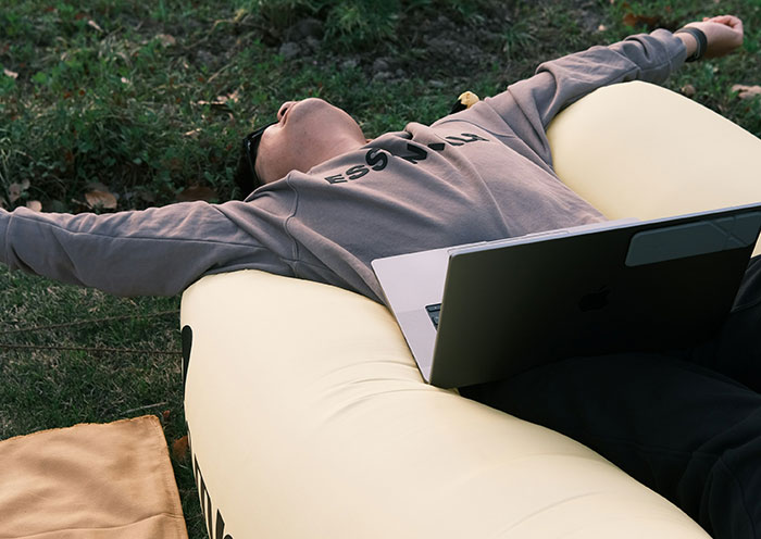 Employees Share 30 Perks Companies Gave Them That Show They Really Care Employees Share 30 Perks Companies Gave Them That Show They Really Care