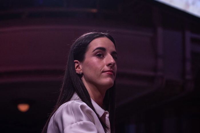 Caitlin Clark’s Net Worth Is Climbing Fast, And Her Sponsors Are Loving It Caitlin Clark’s Net Worth Is Climbing Fast, And Her Sponsors Are Loving It