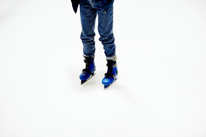 “She Was Carrying Twins”: 30 Real Events People Mistook For April 1st Pranks “She Was Carrying Twins”: 30 Real Events People Mistook For April 1st Pranks