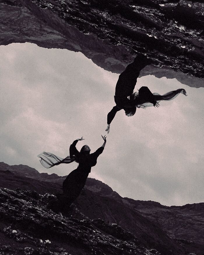 Ethereal Photography That Captures The Beauty Of Darkness And Nostalgia (49 Pics) Ethereal Photography That Captures The Beauty Of Darkness And Nostalgia (49 Pics)