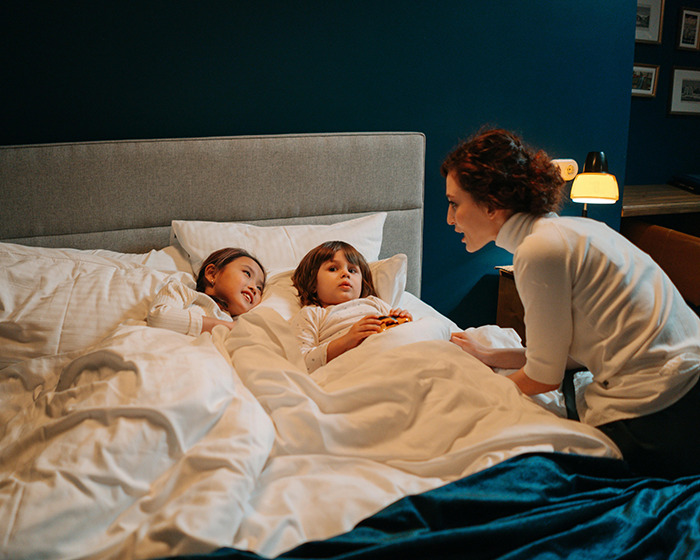 “Poor Kid Is Scarred For Life”: Babysitter Checks For Monsters Under Kid’s Bed, Finds Man Hiding “Poor Kid Is Scarred For Life”: Babysitter Checks For Monsters Under Kid’s Bed, Finds Man Hiding