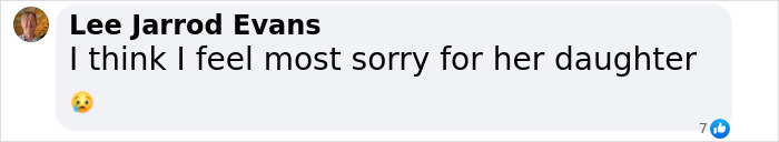 Woman Runs Without Clothes Through Airport As Violent Meltdown Is Caught On Camera Woman Runs Without Clothes Through Airport As Violent Meltdown Is Caught On Camera