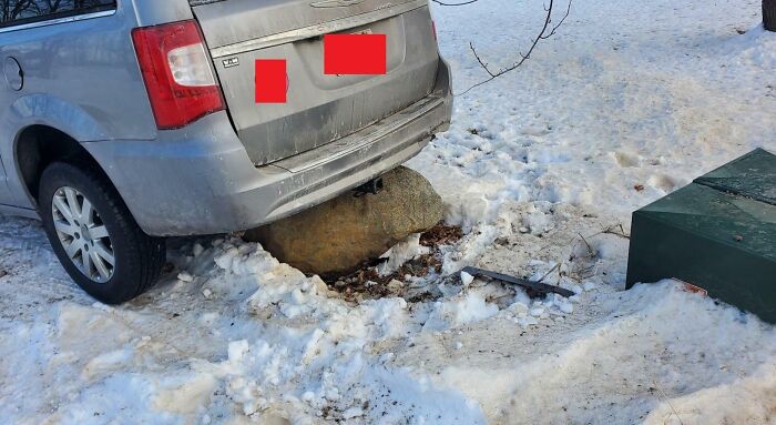 “Forgot To Close The Window Before Getting A Car Wash”: 50 Hilarious Fails People Shared Online “Forgot To Close The Window Before Getting A Car Wash”: 50 Hilarious Fails People Shared Online