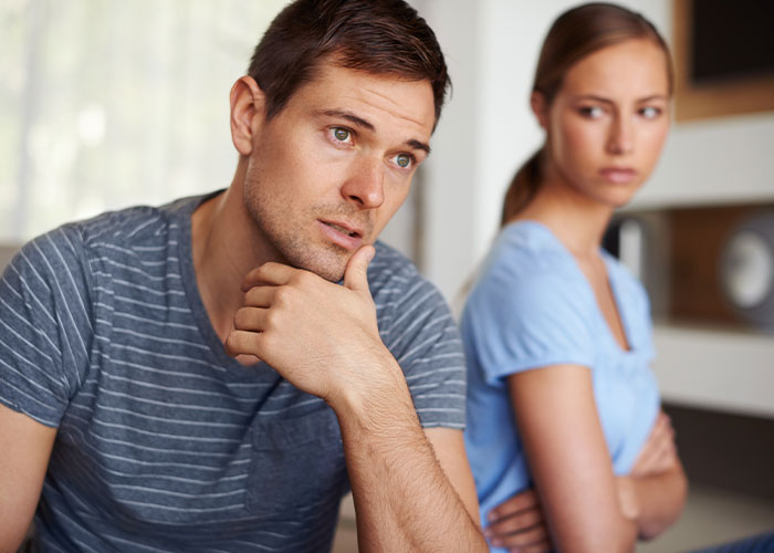 39 Red Flags That Some People Are Strangely Attracted To