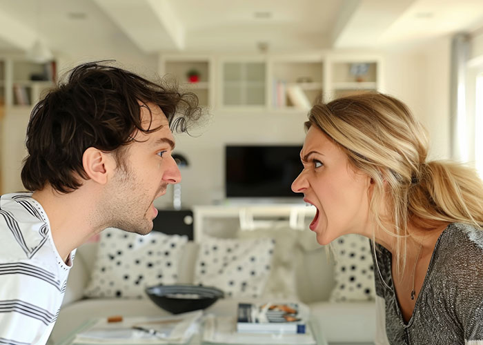 39 Red Flags That Some People Are Strangely Attracted To