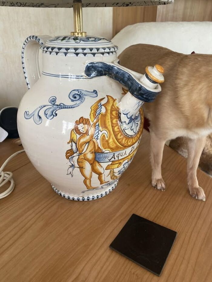 50 Haunted, Cursed, And Deeply Bizarre Things Found Secondhand (New Pics) 50 Haunted, Cursed, And Deeply Bizarre Things Found Secondhand (New Pics)