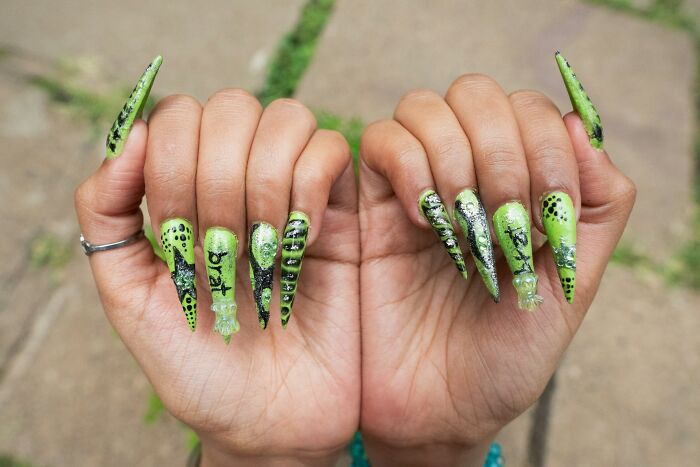 &ldquo;Needless To Say, He Didn’t Get The Job&rdquo;: 30 Wild Job Interview Stories Of People Aiming High