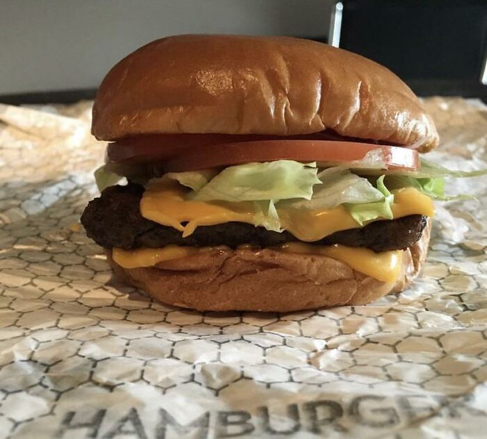 30 Trashy, Tacky, And Distasteful Wedding Stories Shared By The Internet 30 Trashy, Tacky, And Distasteful Wedding Stories Shared By The Internet