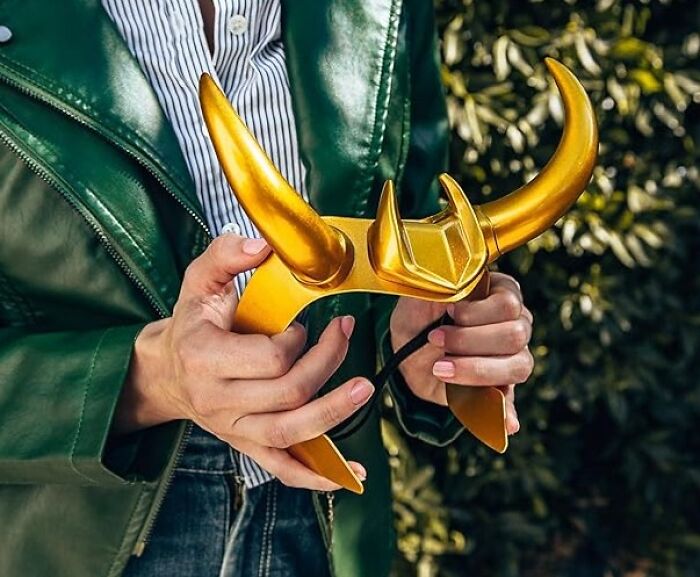 These 23 Movie Props Are Actually Cool Enough For Regular People These 23 Movie Props Are Actually Cool Enough For Regular People