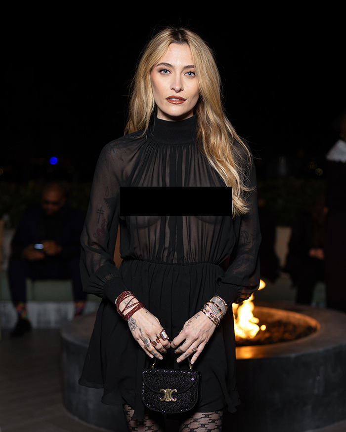 “This Isn’t Fashion”: 15 Celebs Slammed For Wearing Revealing Outfits On The Red Carpet This Year “This Isn’t Fashion”: 15 Celebs Slammed For Wearing Revealing Outfits On The Red Carpet This Year