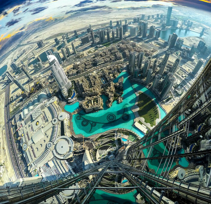 The Rules Of Normal Life Simply Do Not Apply In Dubai According To These 32 Photos