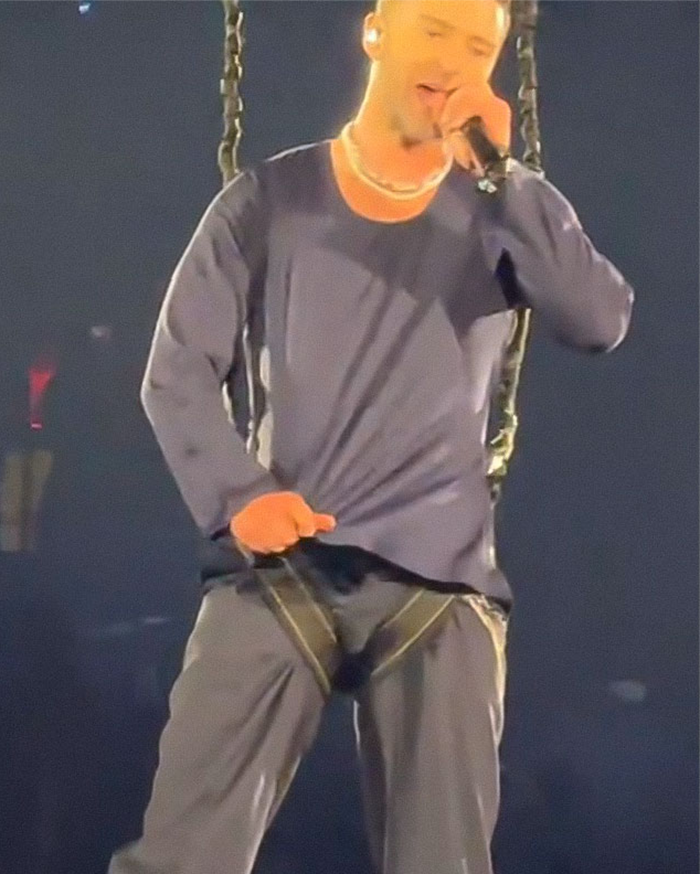 “Who’s Looking At Underwear?”: Bad Bunny’s Bulge In “X-Rated” Calvin Klein Ad Goes Viral “Who’s Looking At Underwear?”: Bad Bunny’s Bulge In “X-Rated” Calvin Klein Ad Goes Viral