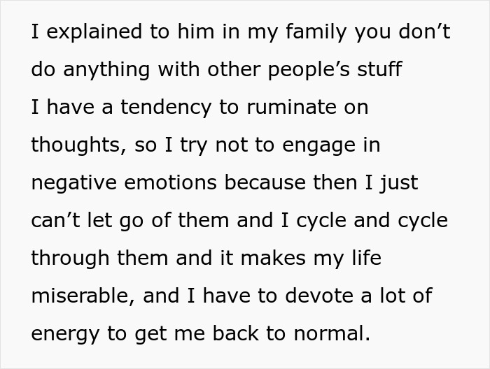 BF’s Family Treats Unused Items As Free-For-Alls, Woman Finally Snaps When Painting Gets Cut Up BF’s Family Treats Unused Items As Free-For-Alls, Woman Finally Snaps When Painting Gets Cut Up