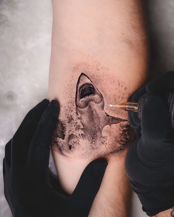 This Tattoo Artist’s Work Is So Realistic, You Might Want To Do A Double Take (25 Pics) This Tattoo Artist’s Work Is So Realistic, You Might Want To Do A Double Take (25 Pics)