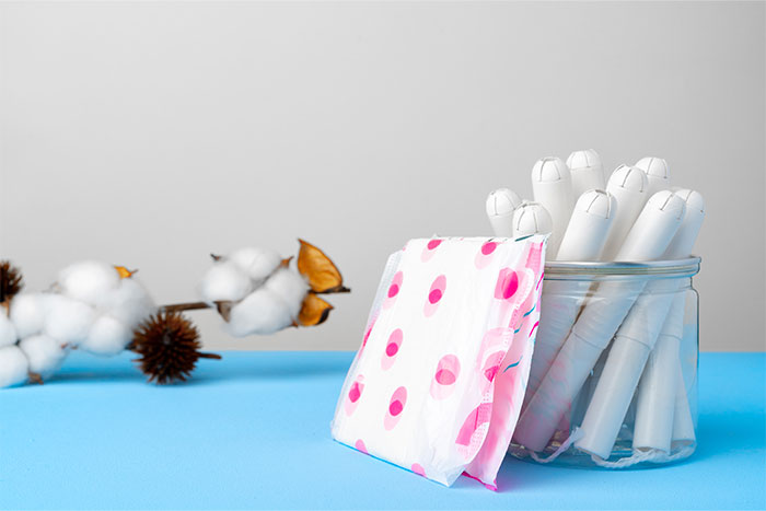 50 Men Ask Women Embarrassing Questions They Were Always Curious About 50 Men Ask Women Embarrassing Questions They Were Always Curious About