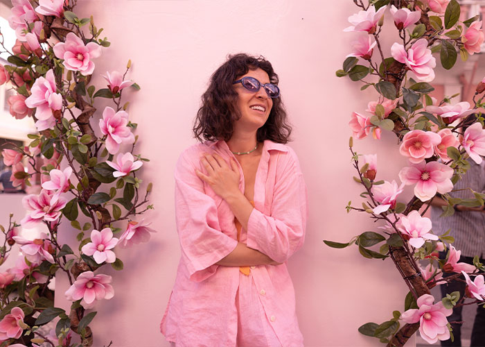 “I Started To Like Pink Again”: 50 Women Recall The Instant They Just Knew He Was ‘The One’ “I Started To Like Pink Again”: 50 Women Recall The Instant They Just Knew He Was ‘The One’