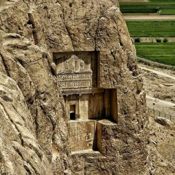 If You Like History And Archeology, You Might Find These 35 Photos Intriguing (New Pics)