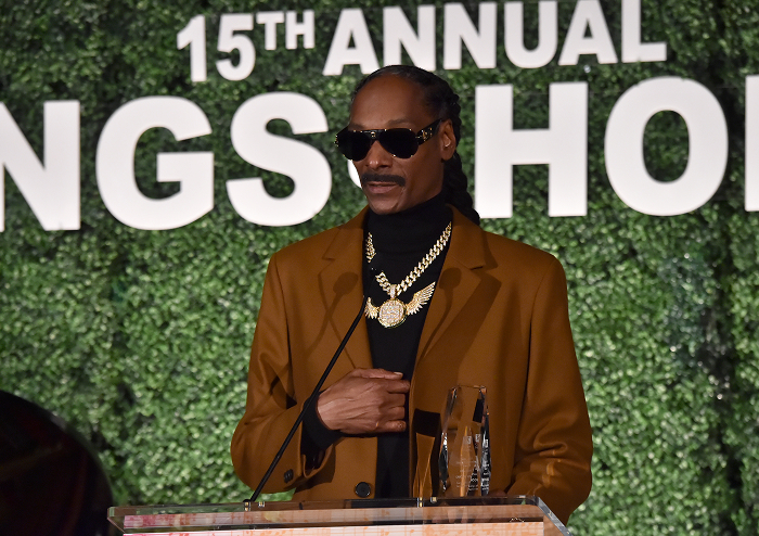Snoop Dogg’s Net-Worth Revealed: From Rap Royalty To High-Stakes Business Deals Snoop Dogg’s Net-Worth Revealed: From Rap Royalty To High-Stakes Business Deals