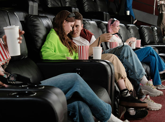 29 Creepy Stories From Women Who Gave “Nice Guys” A Chance 29 Creepy Stories From Women Who Gave “Nice Guys” A Chance