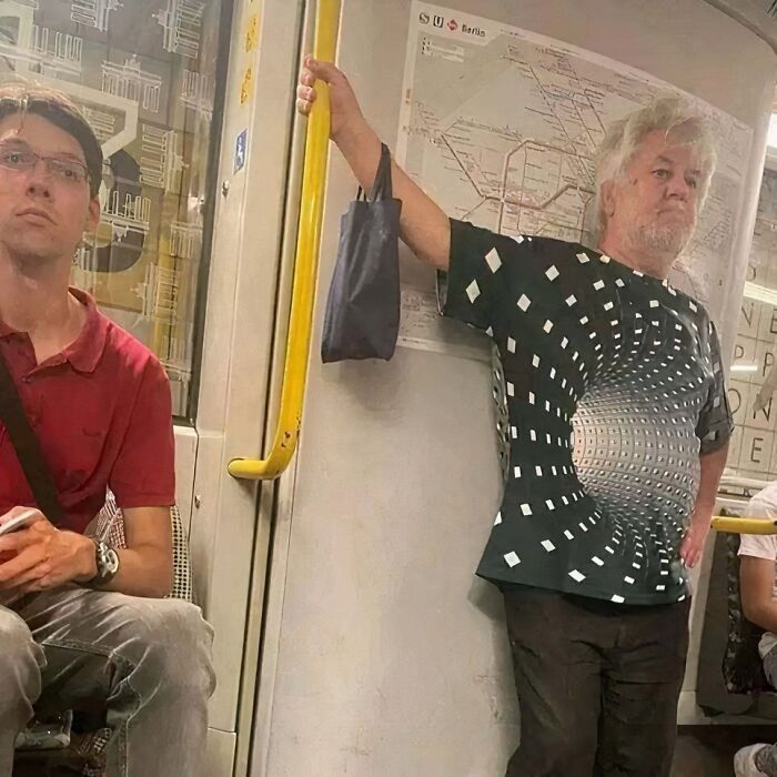 50 Absolutely Unhinged T-Shirts That Belong In A Psychiatric Study (New Pics) 50 Absolutely Unhinged T-Shirts That Belong In A Psychiatric Study (New Pics)