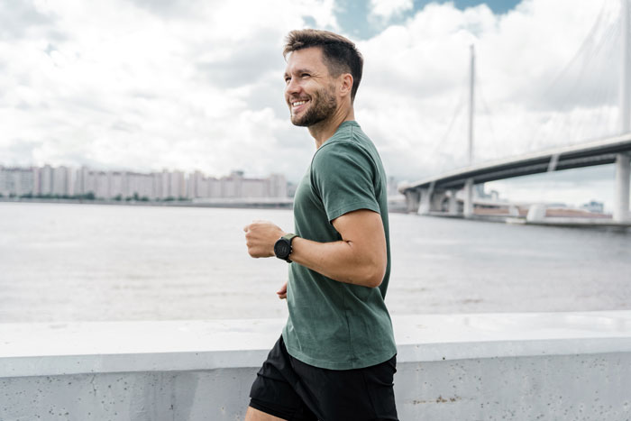 Person Reports Coworker Who Suddenly “Walks” 65K Steps In A Day In Company Competition, She’s Irked Person Reports Coworker Who Suddenly “Walks” 65K Steps In A Day In Company Competition, She’s Irked