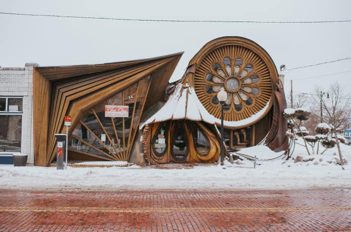 30 Hilarious And Confusing Pics From This Group That’s Dedicated To Architecture Shaming (New Pics) 30 Hilarious And Confusing Pics From This Group That’s Dedicated To Architecture Shaming (New Pics)