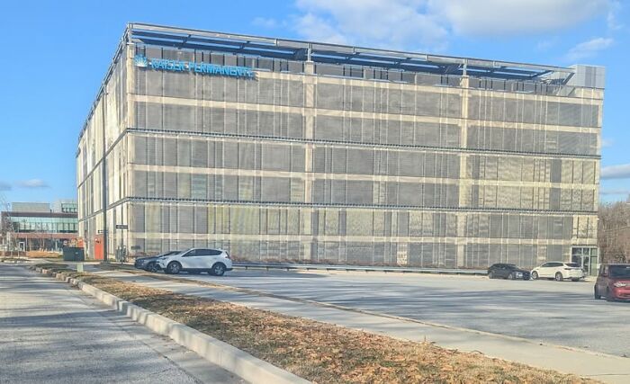 30 Hilarious And Confusing Pics From This Group That’s Dedicated To Architecture Shaming (New Pics) 30 Hilarious And Confusing Pics From This Group That’s Dedicated To Architecture Shaming (New Pics)