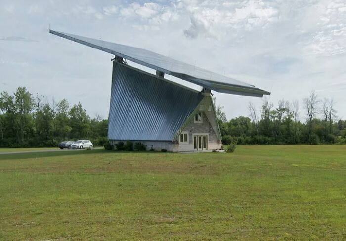 30 Hilarious And Confusing Pics From This Group That’s Dedicated To Architecture Shaming (New Pics) 30 Hilarious And Confusing Pics From This Group That’s Dedicated To Architecture Shaming (New Pics)